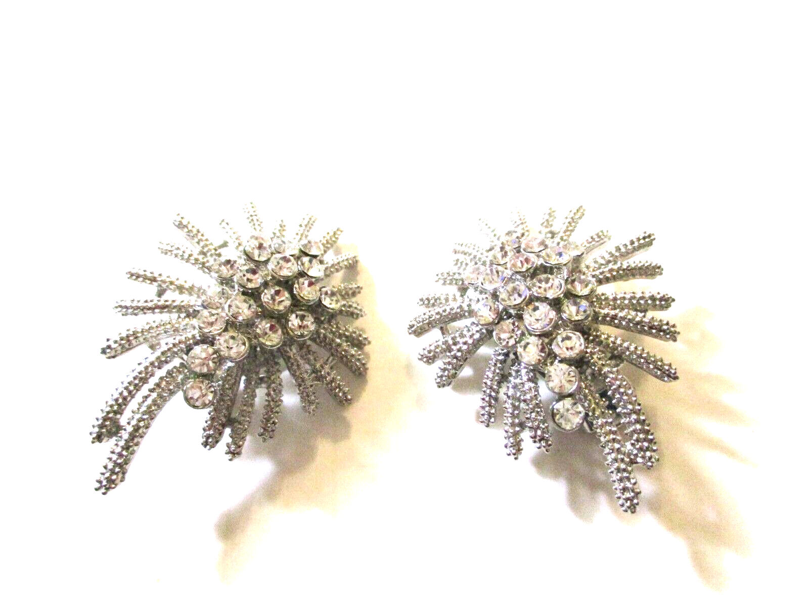 Vintage Clip On Earrings Silver Tone Clear Rhinestones 3 Pr Inc Star All Sparkle Unbranded - фотография #7