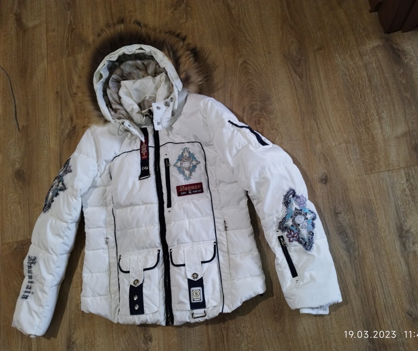 Women's White Bogner desert mountain Ski Jacket Size xl Bogner - фотография #3