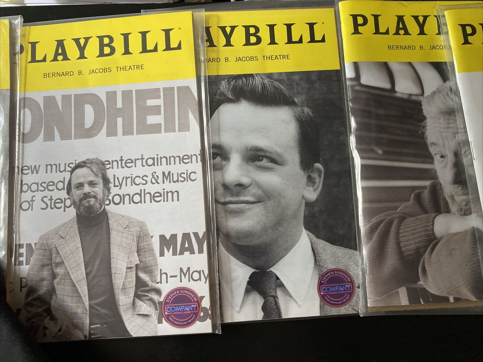 Stephen Sondheim Company Broadway Opening Night Bundle Tote, 6 Playbills, Mask Без бренда - фотография #6