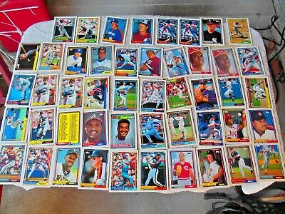 LOT OF 48 TOPPS 1992 BASEBALL TRADING CARDS UN-SEARCHED. Без бренда
