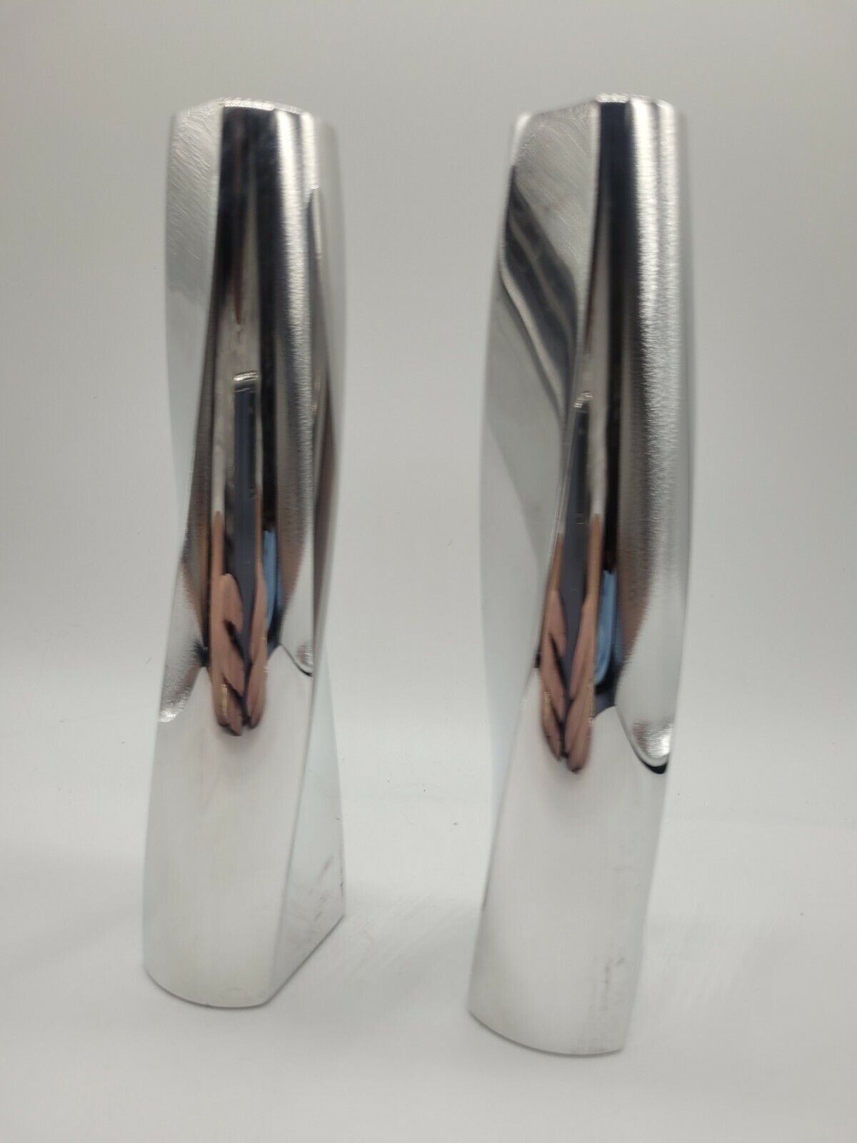 NAMBE Pair Twist Fred Bould 6236 Silver Candlesticks Holders 7” 2002 Pair Nambé NAMBE Twist Fred Bould 6236 - фотография #2