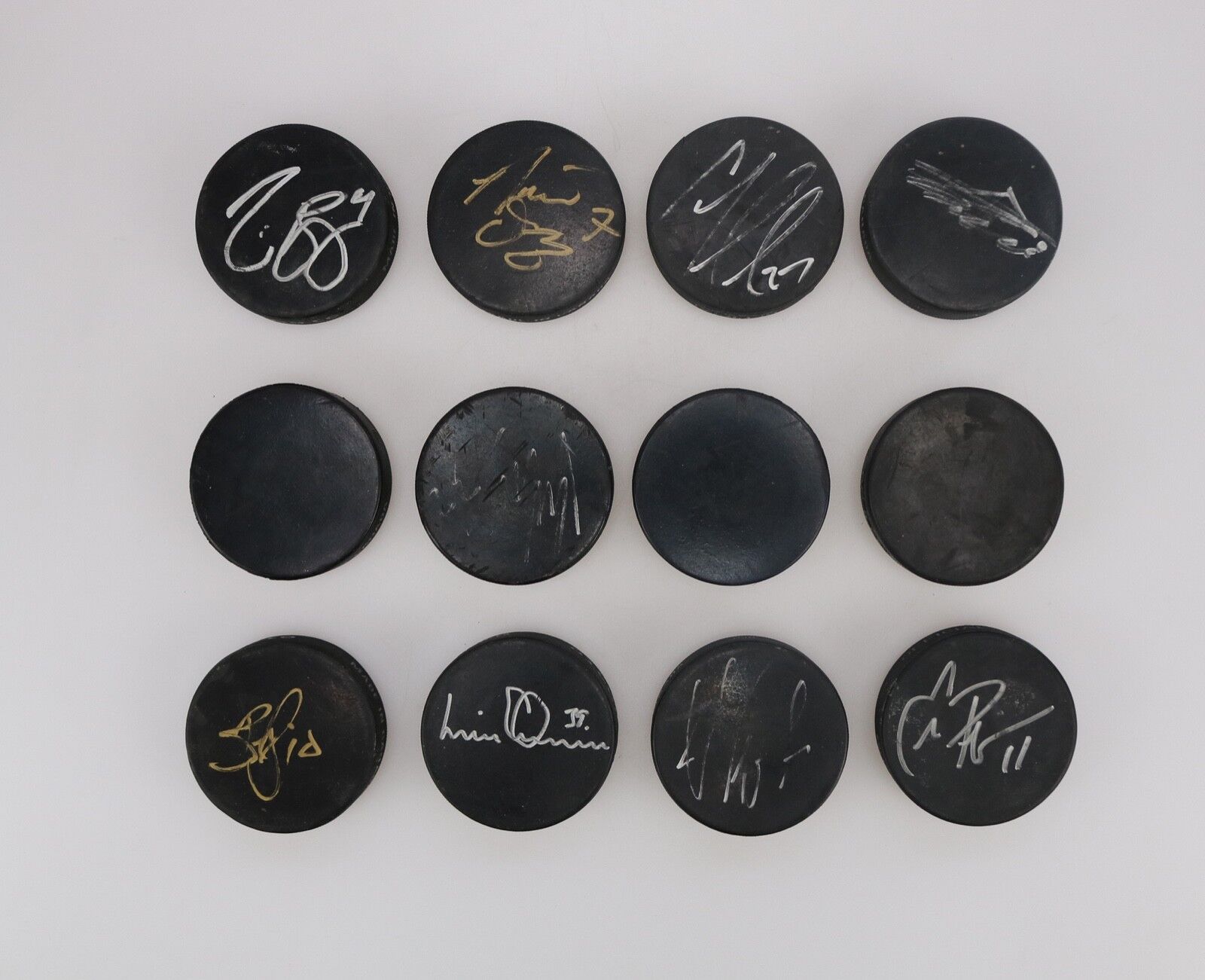  Hockey Official Practice Puck NHL Lot 12 Autograph Made in Canada InGlass Co InGlas Co.