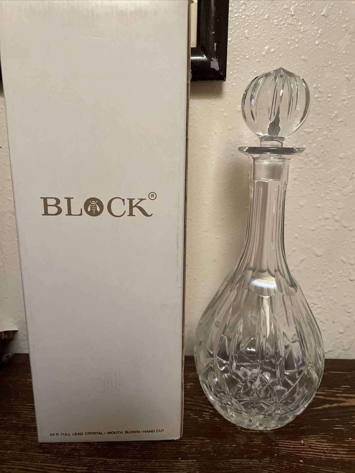 NEW BLOCK Crystal Poland 24% Lead Crystal Olympic Large Wine Decanter Tear Drop Block - фотография #3
