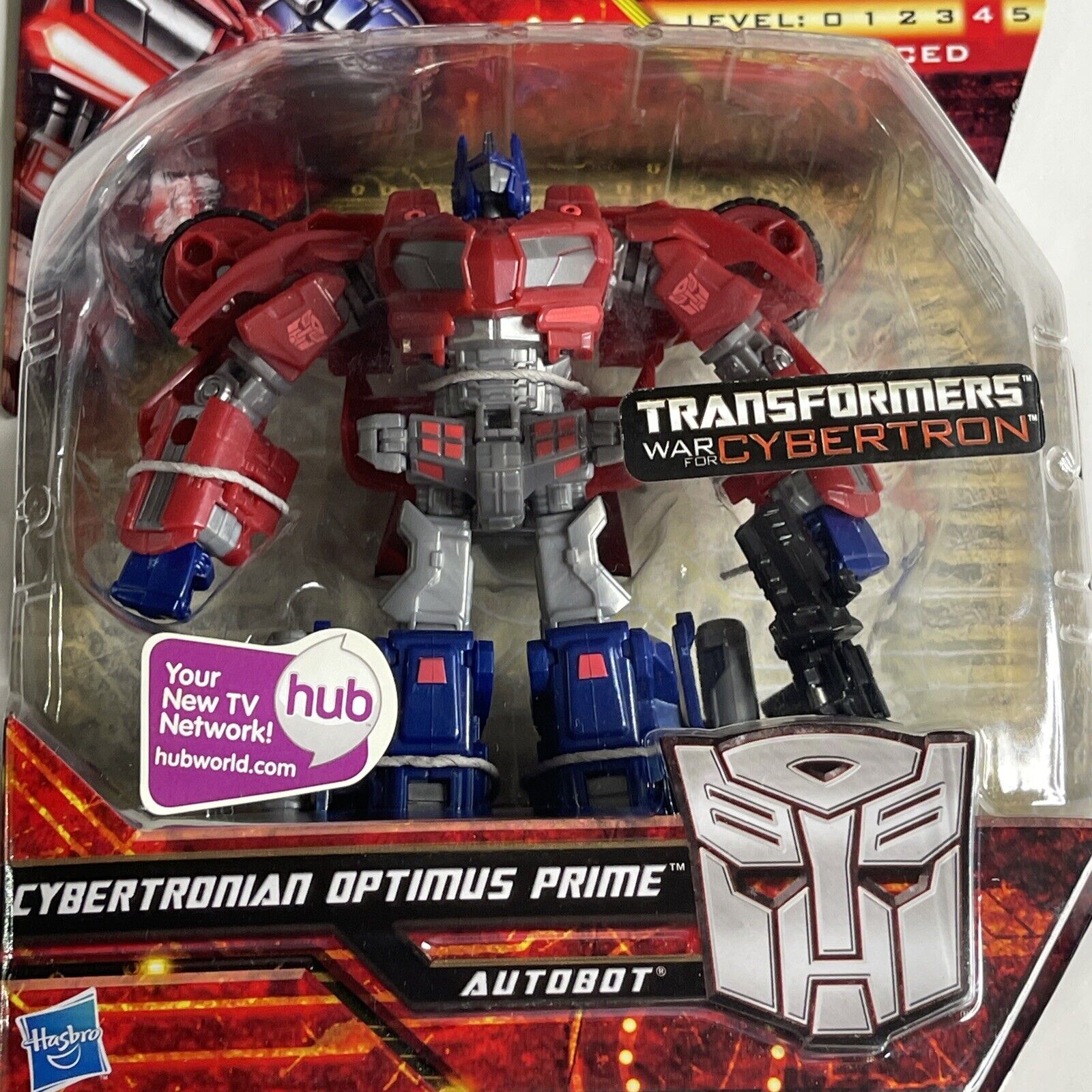 Transformers Generations Deluxe Cybertronian Optimus Prime Figure WFC Hasbro Hasbro 98454  - фотография #3
