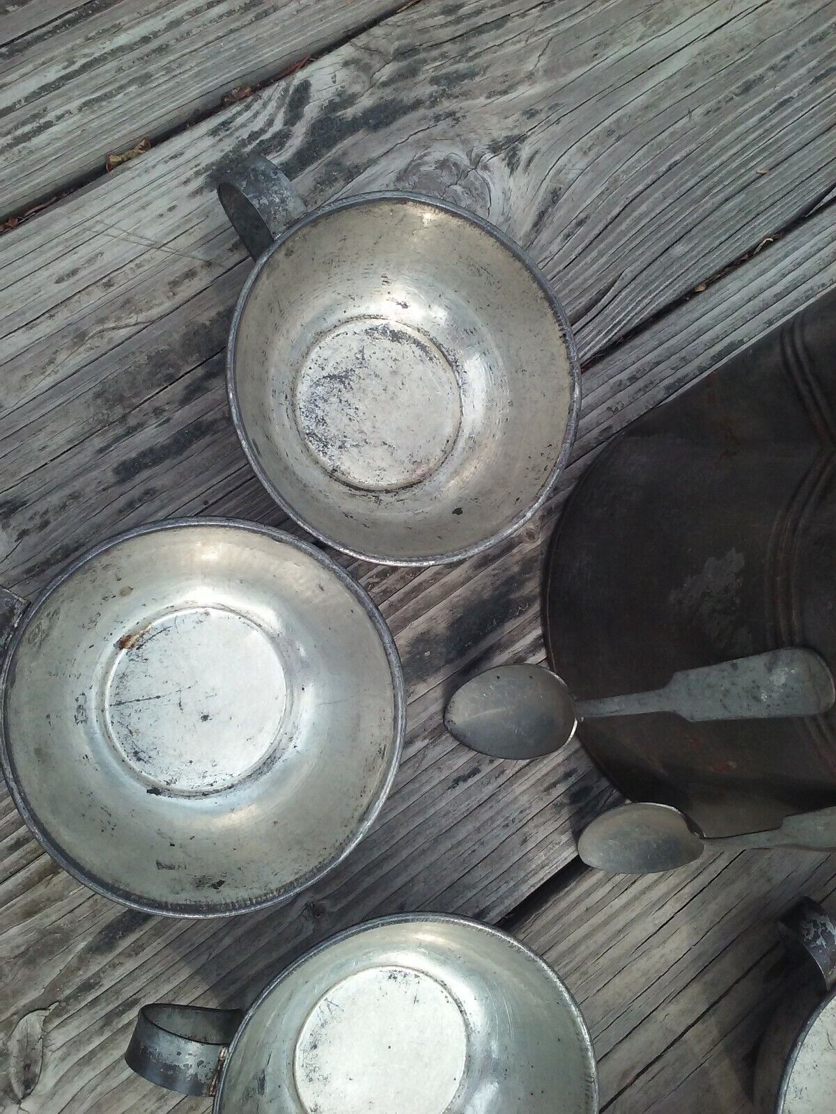Antique Metal Kettle 5 Handled Cups & 2 Spoons Antique - фотография #5