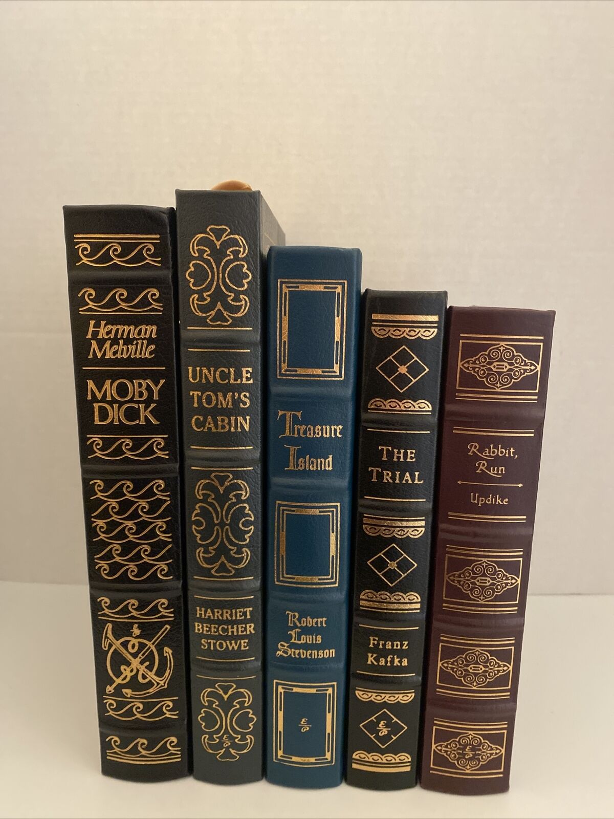 Lot of 5 Easton Press Collector Leather Bound Books -The Trial, Treasure Island, Без бренда