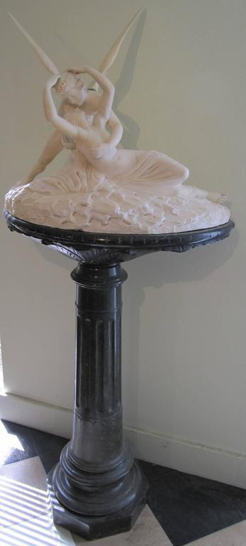 Palatial Marble Sculpture 'Cupid's Kiss' after Canova Conforming Marble Pedestal Без бренда - фотография #2