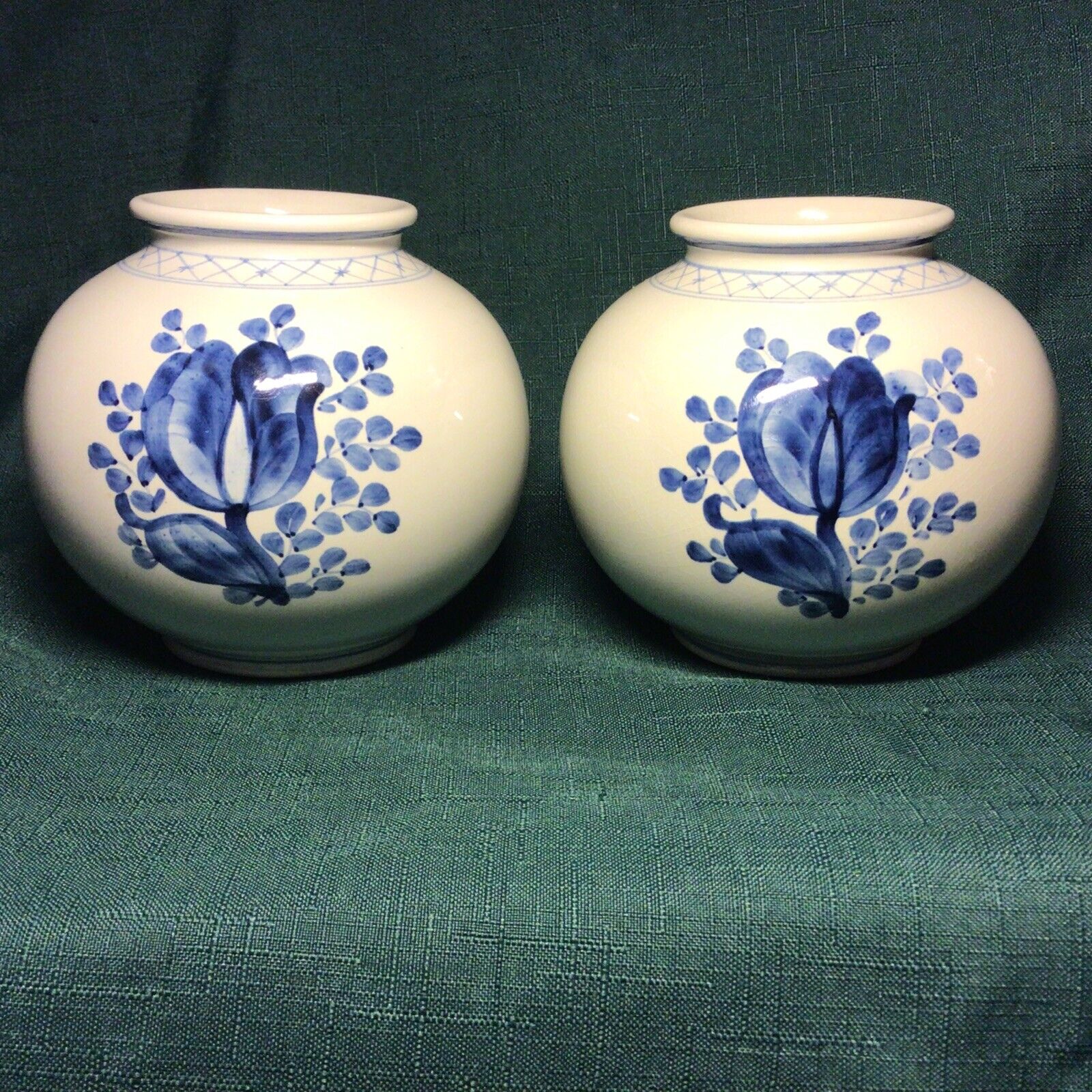 PAIR Vtg Round TRANQUBAR Blue Tulip Vases ROYAL COPENHAGEN 11/1163 Без бренда