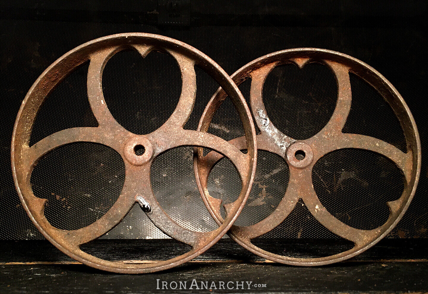 ANTIQUE HEART SPOKE CART WHEELS, Old Vtg Cast Iron Metal Industrial Coffee Table Без бренда