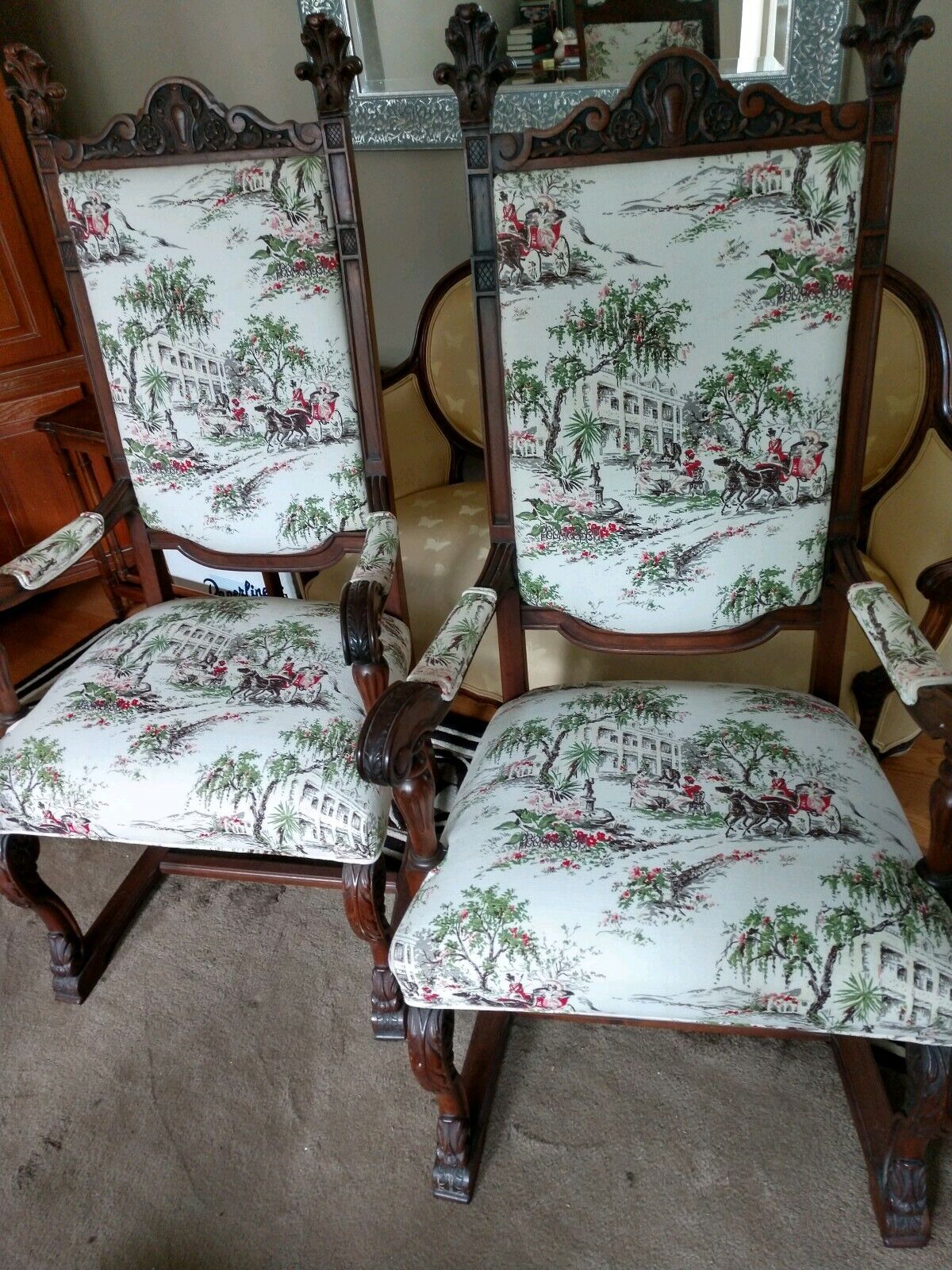 Vintage Walnut Wood Carved Dining Room Chairs(6) Без бренда