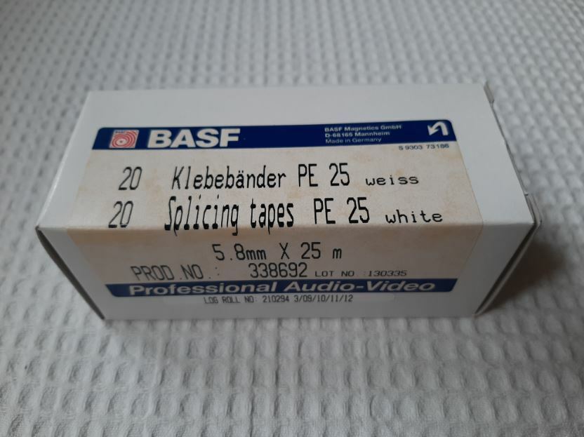 5 X BASF SPLICING TAPES PE 25 white  5.8 mm x 25 m / KLEBEBANDER BASF Splicing tape 5.8 mm x 25 m - фотография #2