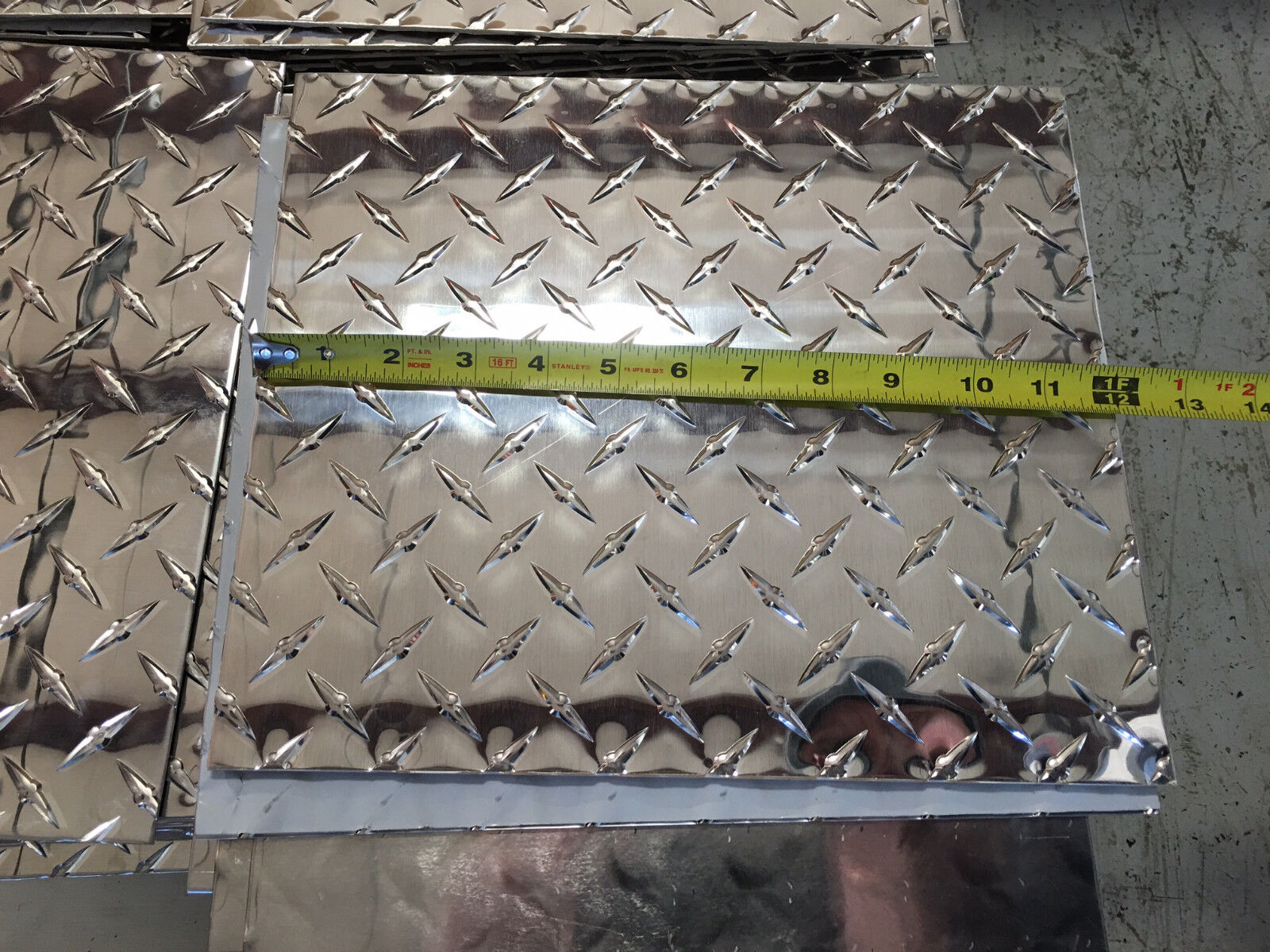 Diamond Plate Aluminum .100 Thick and 12" x 10.5" Inches ( 5-Pack )  Daycab Company Diamond Plate - фотография #2