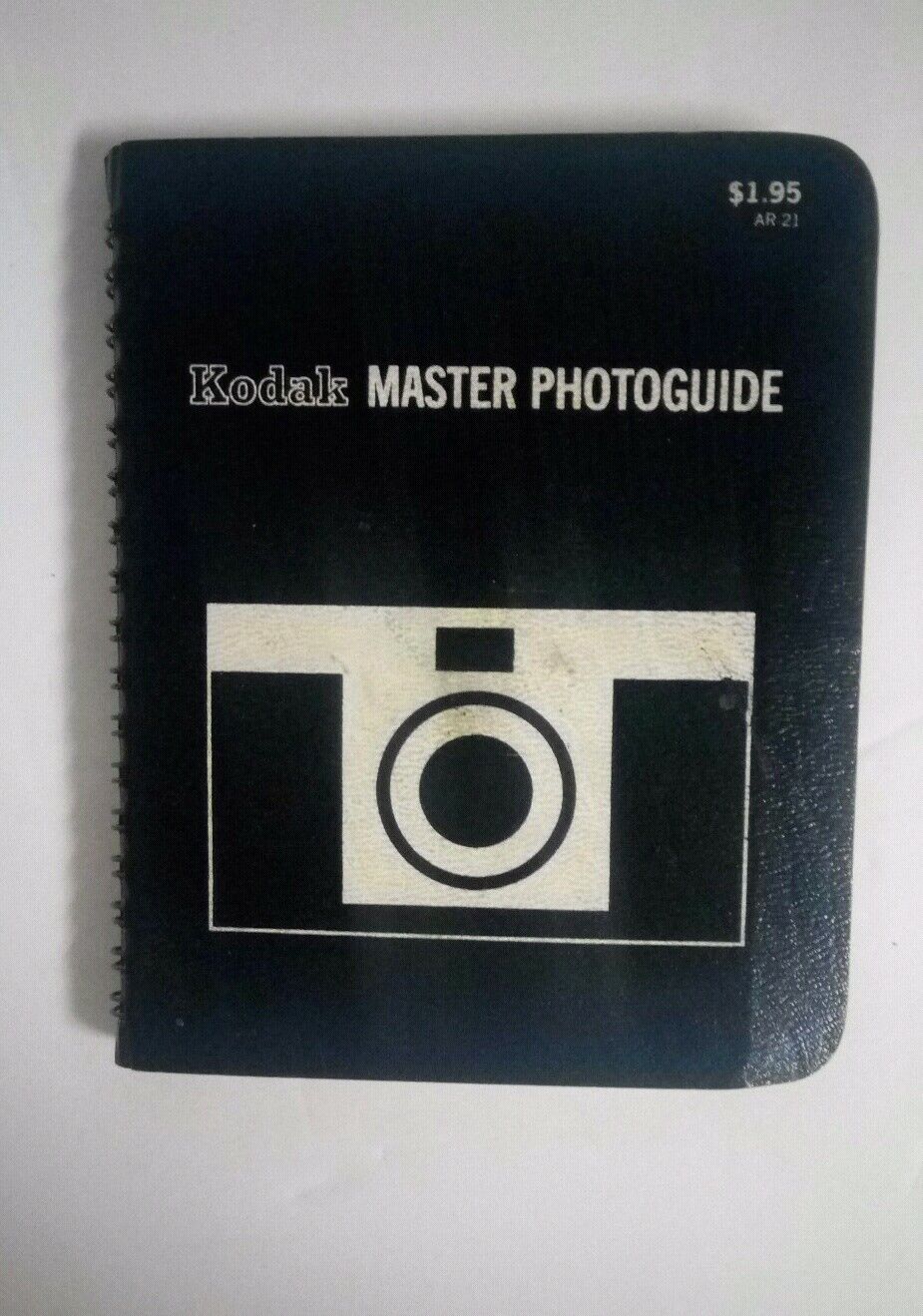 Vintage Camera Photo Booklets - YASHICA 35-ME, NIKON EM, LIFE KODAK 60s - 80s Nikon 35-ME - фотография #7
