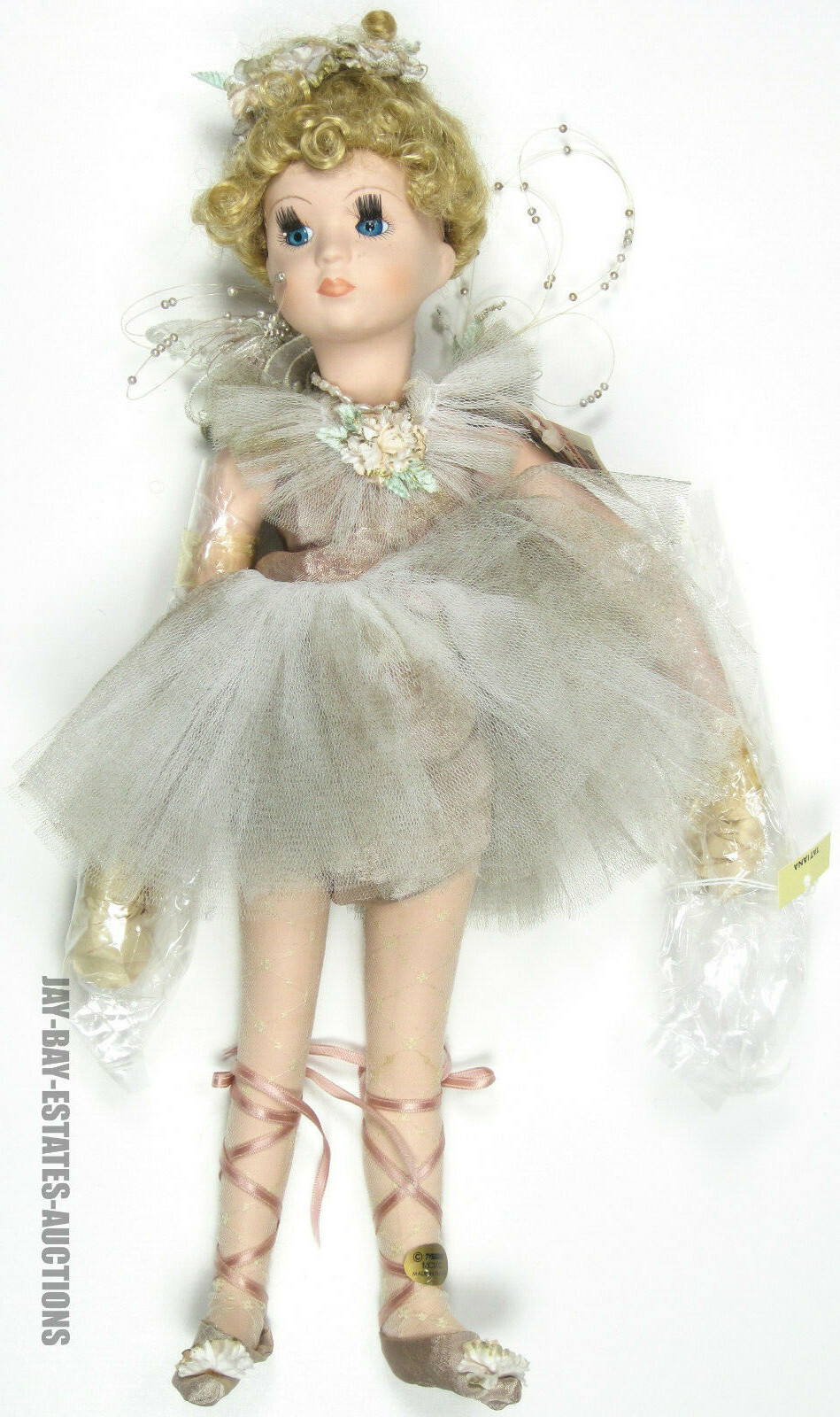 RARE VINTAGE LOT OF 3 PORCELAIN DOLLS VTG 1990 MANN PORCELAIN BALLERINA DOLL 16" Без бренда - фотография #3
