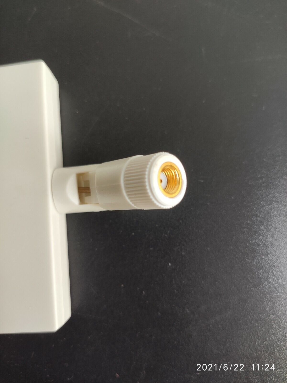 2 pcs 5.8GHz 12dBi Panel WiFi Rotatable Antenna  RP-SMA Connector for  IP Camera Unbranded Does Not Apply - фотография #4
