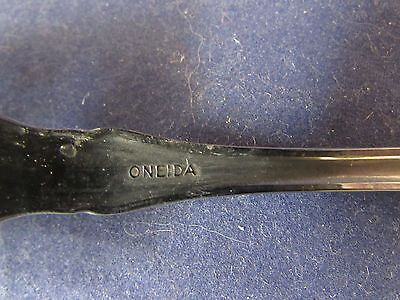 SET OF TWO - Oneida Stainless Flatware RAPHAEL Serving Forks * "ONEIDA" ONEIDA OHSRAPH/CMFMX2 - фотография #3