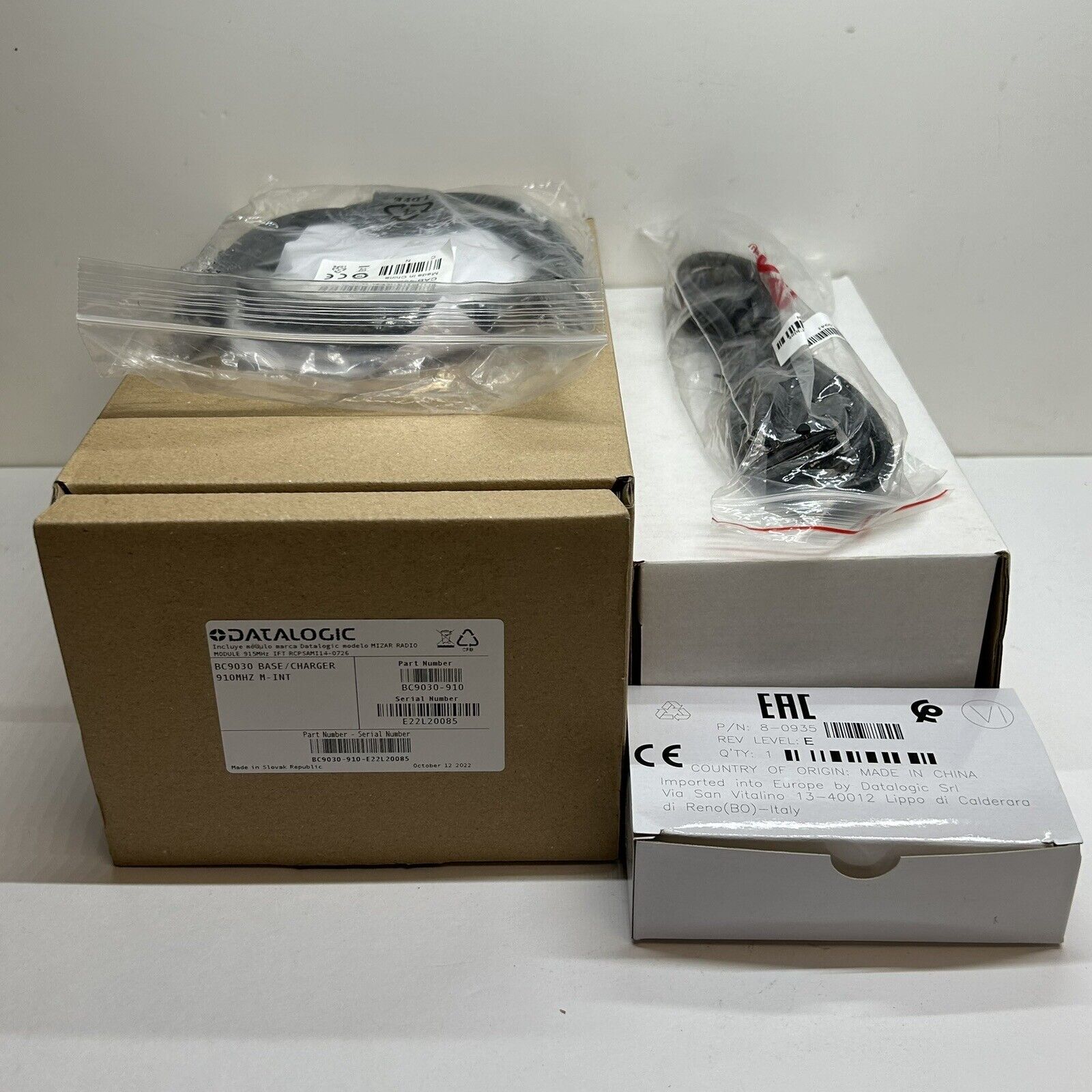 Datalogic Powerscan PM9501 Wireless Barcode Scanner USB Kit PM9501-DHP910RB Datalogic PM9501-DHP910RB