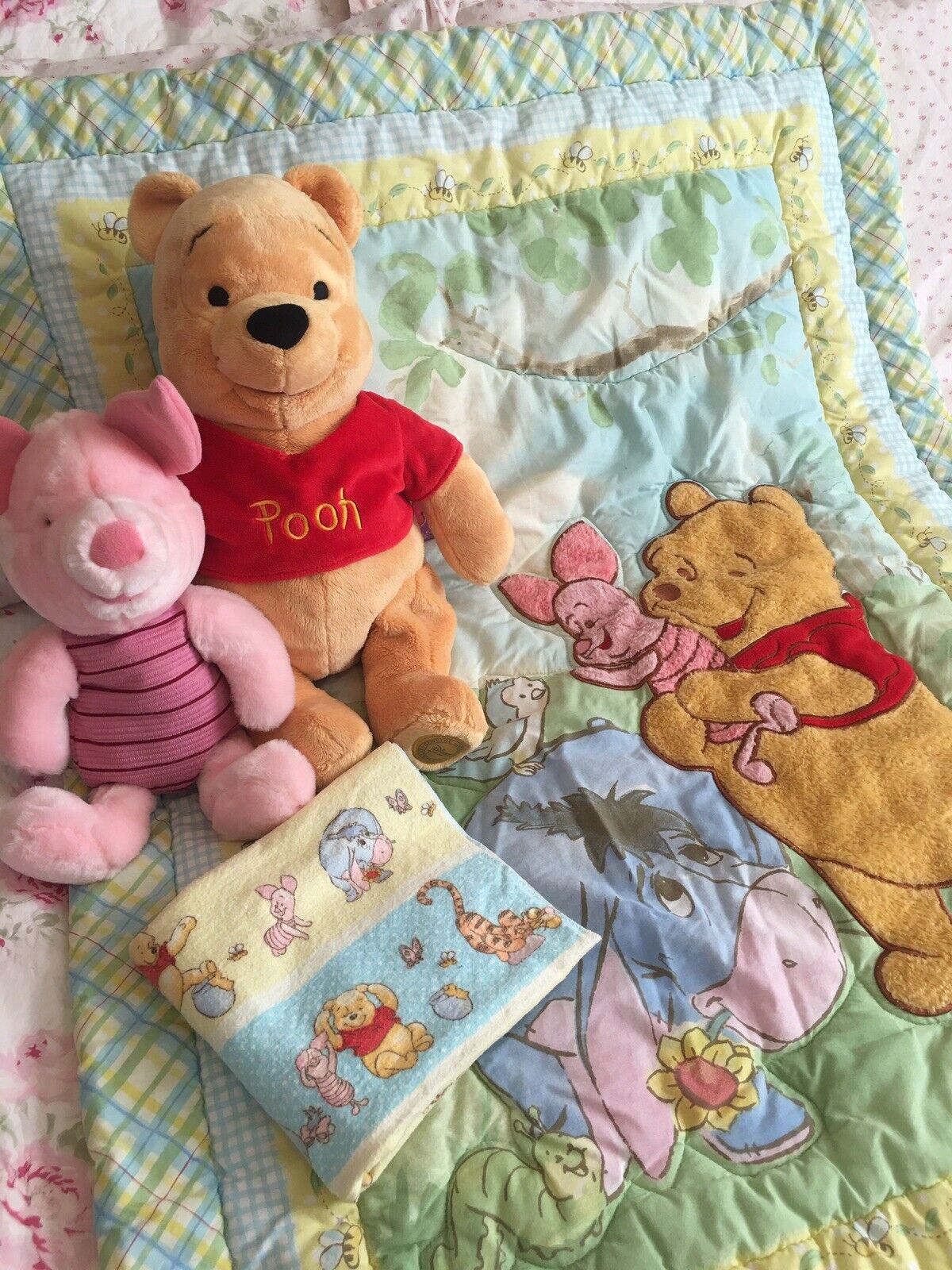 Lot 4 Vintage Winnie the Pooh Piglet Tigger Soft Baby Blankets + Plush Toys! Disney