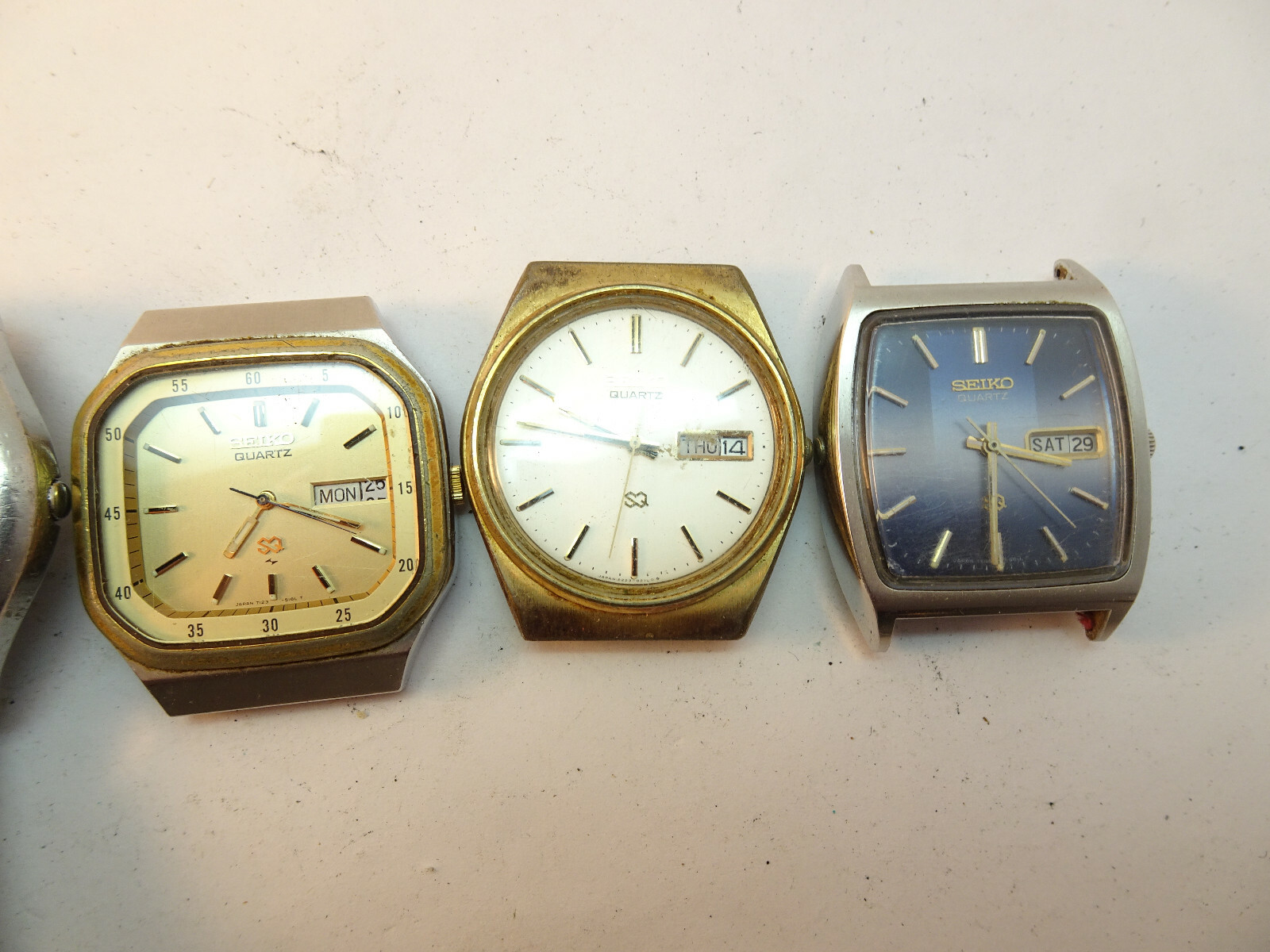 SEIKO QUARTZ LOT OF 6 WATCHES FOR RESTORATION OR PARTS. ALL NEED CLEANING REPAIR Seiko - фотография #4