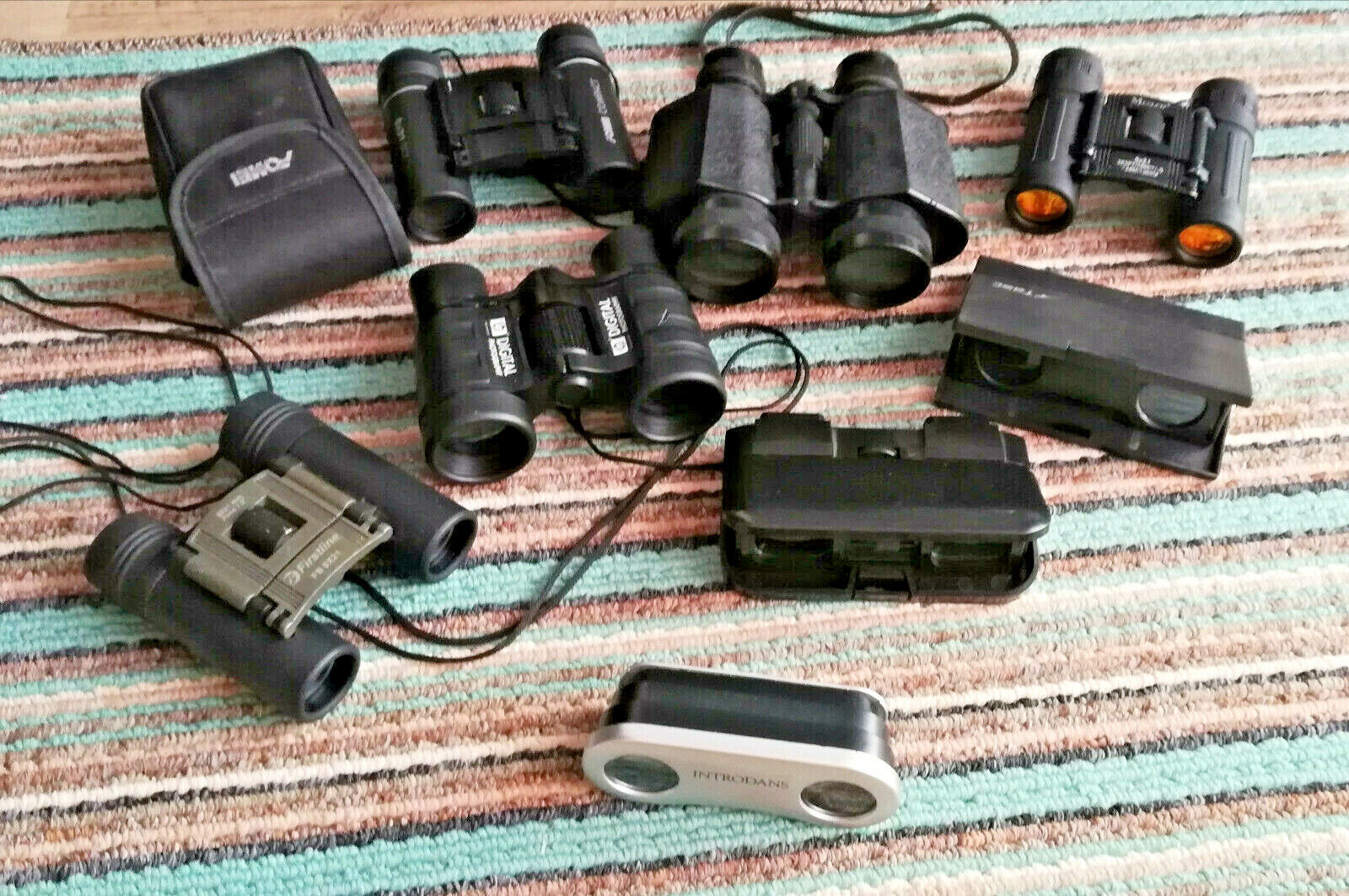 Vintage Binoculars Set, lot of 8 pieces, various types of Binocular HP as shown