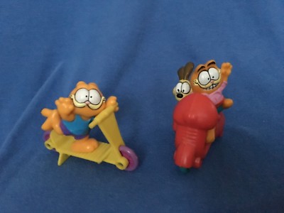 Vtg GARFIELD & ODIE PVC figurines McDonalds 1988 Lot of 2 Sunday Comics Scooters Без бренда