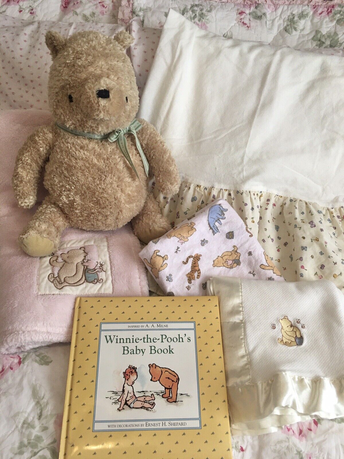 Lot 6 Classic Pooh Baby Girl Blanket Pink Soft Plush Pooh Crib Skirt Baby Book Classic Pooh, Disney