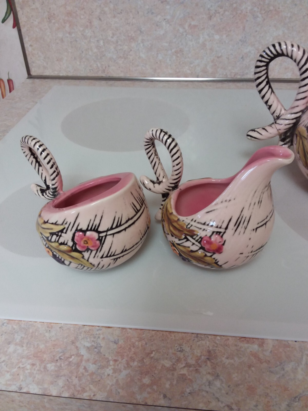 Vintage Hull Art Pottery "Blossom Flite" Tea Pot, Creamer, Sugar, ca. 1955 Hull - фотография #7