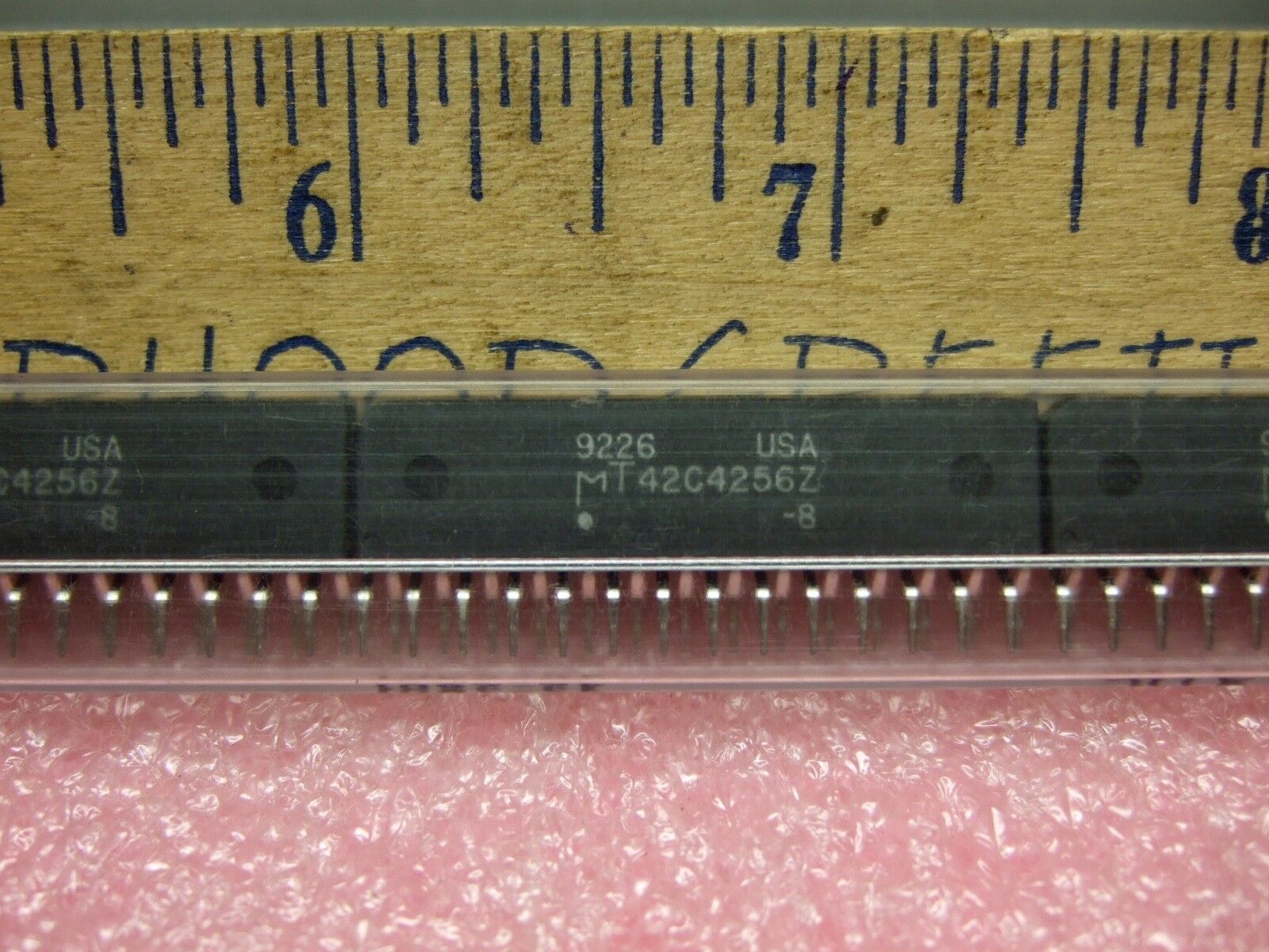 1MB lot 8pc NOS Micron 256x4 80ns 28-pin ZIP dual port VRAM memory FPM RAM Apple Micron MT42C4256Z-8 - фотография #2