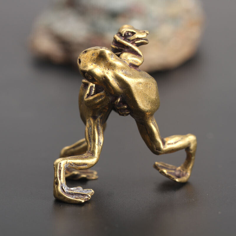 Chinese Collection Asian Brass Wrestling Frog Exquisite fengshui statue  Без бренда - фотография #2