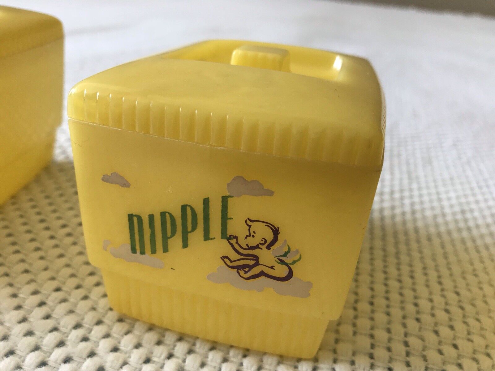 Clarolyte Vintage Yellow Cherub 1950’s 4 Pc Baby Nursery Plastic Container Set Clarolyte Does Not Apply - фотография #6