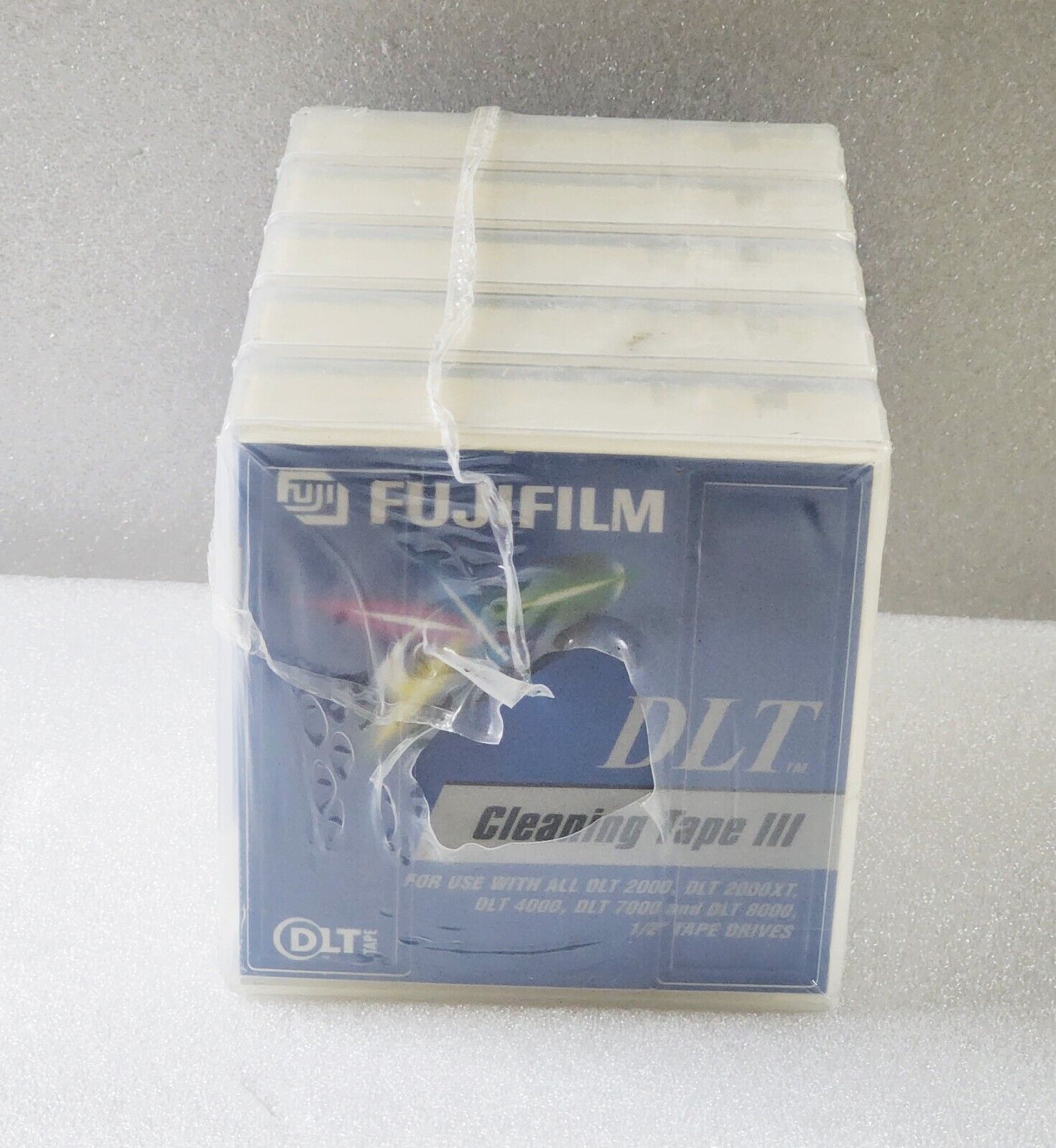 5 Fujifilm DLT Cleaning Cartridge Tape Fuji 26112090 - фотография #2