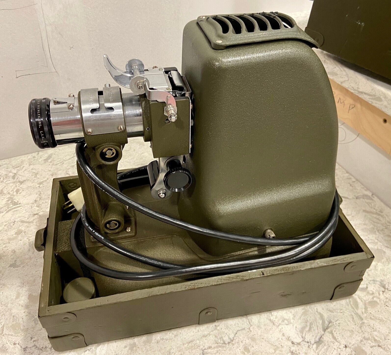 NOS US Army Projector PH-222-C AP-9 w/ Case, Box, & Manuals Tobyhanna Depot Без бренда - фотография #7