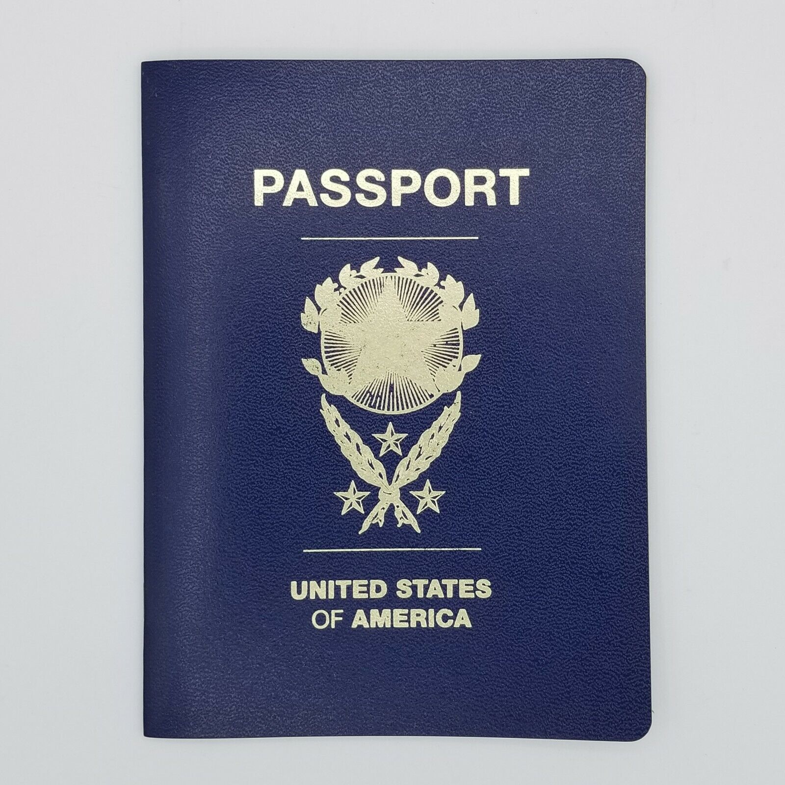 The Jason Bourne USA Passport With Bonus Disc 2007  UNIVERSAL STUDIOS