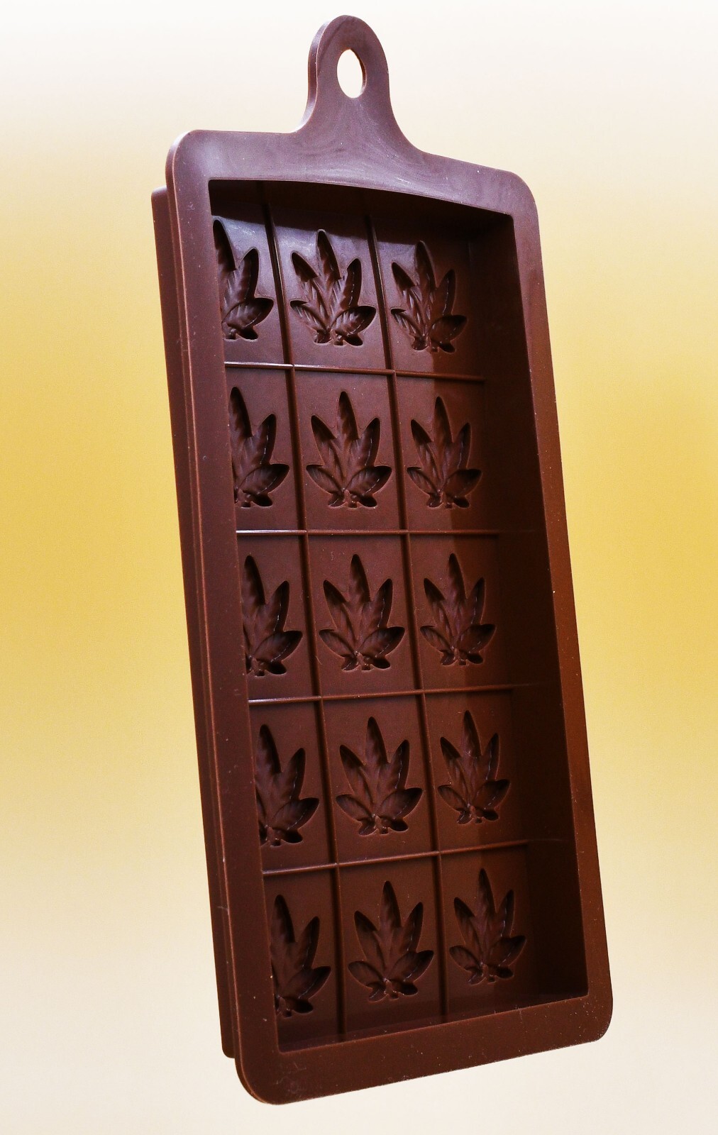 Marijuana Leaf Chocolate Break-Apart Bar Silicone Edible Candy Mold Tray Mould SILKUZI - фотография #2