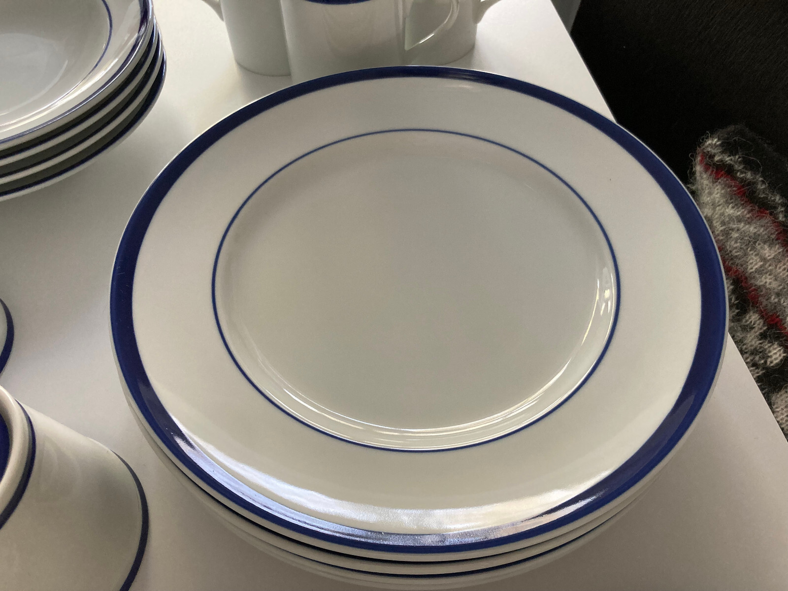 NEW 30pc SET! WILLIAMS SONOMA BRASSERIE BLUE & WHITE PORCELAIN DINNERWARE JAPAN Williams-Sonoma - фотография #10