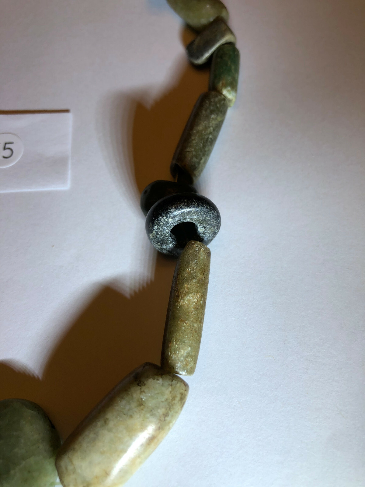 Pre Columbian Mayan AUTHENTIC JADE BEADS (34) Pieces Jade  fromTomb Shaft Find  Без бренда - фотография #3