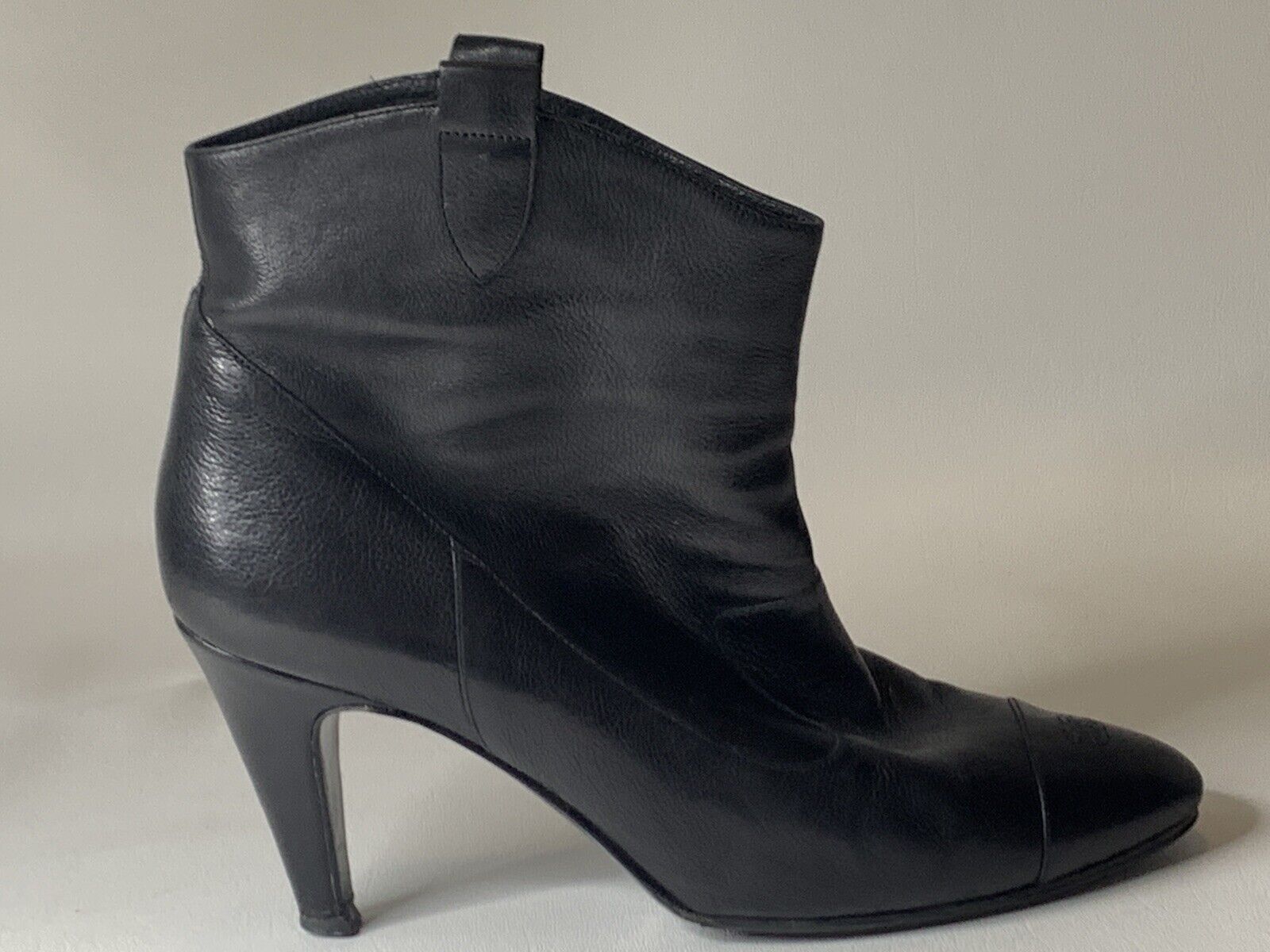 CHANEL  Black Leather Bootie 3.25" Heel | Double C Stitching at Toe | 38.5" CHANEL - фотография #4