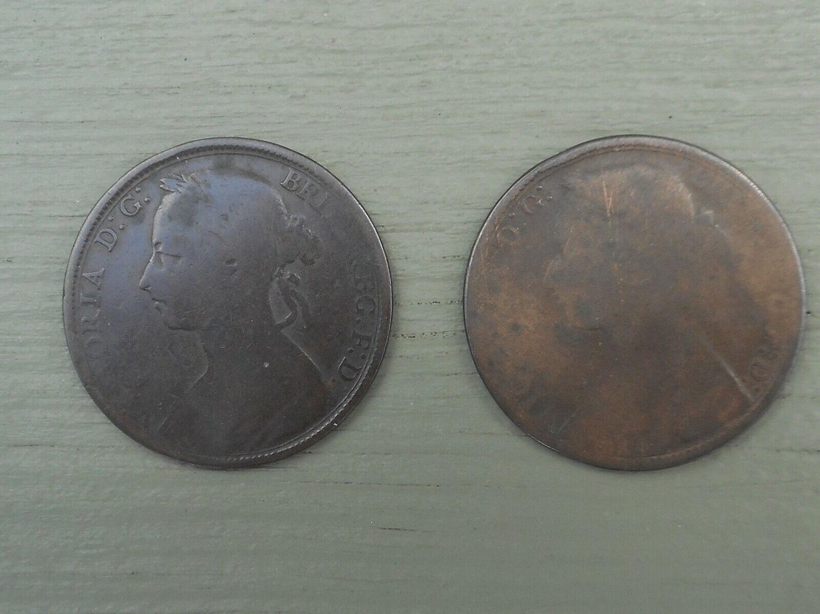 1877 & 1890 LOT OF 2 COINS BRITAIN One Penny 1 Pence Cent Queen Victoria Без бренда - фотография #4