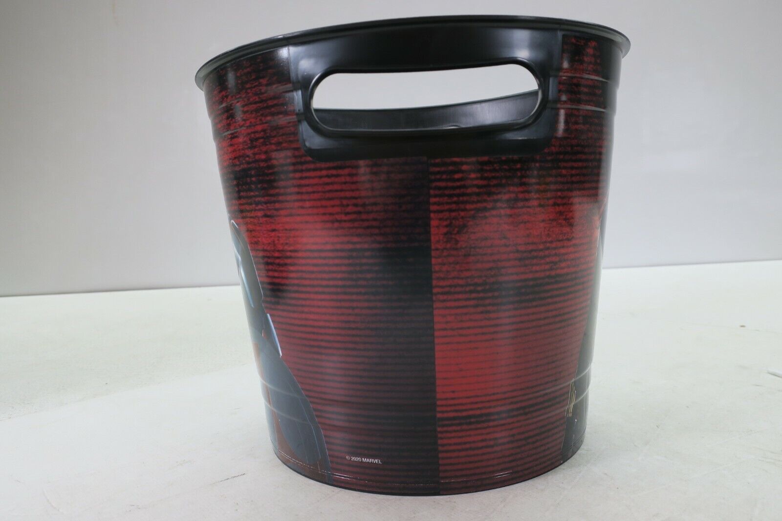 2 Pack Large Black Widow Plastic Theatre Popcorn Bucket Collectable Marvel Без бренда - фотография #5