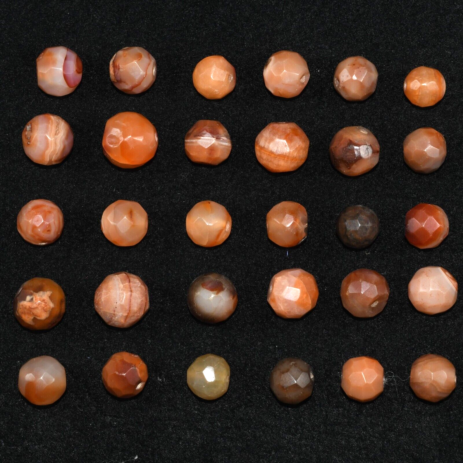 Lot Sale 30 Large Ancient Yemeni Aqeeq Carnelian Stone Beads in Good Condition Ancient