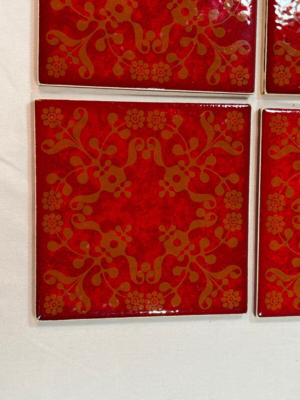 Vintage Mettlach Saar German Red Decorative Tile Set of 4 Без бренда - фотография #2