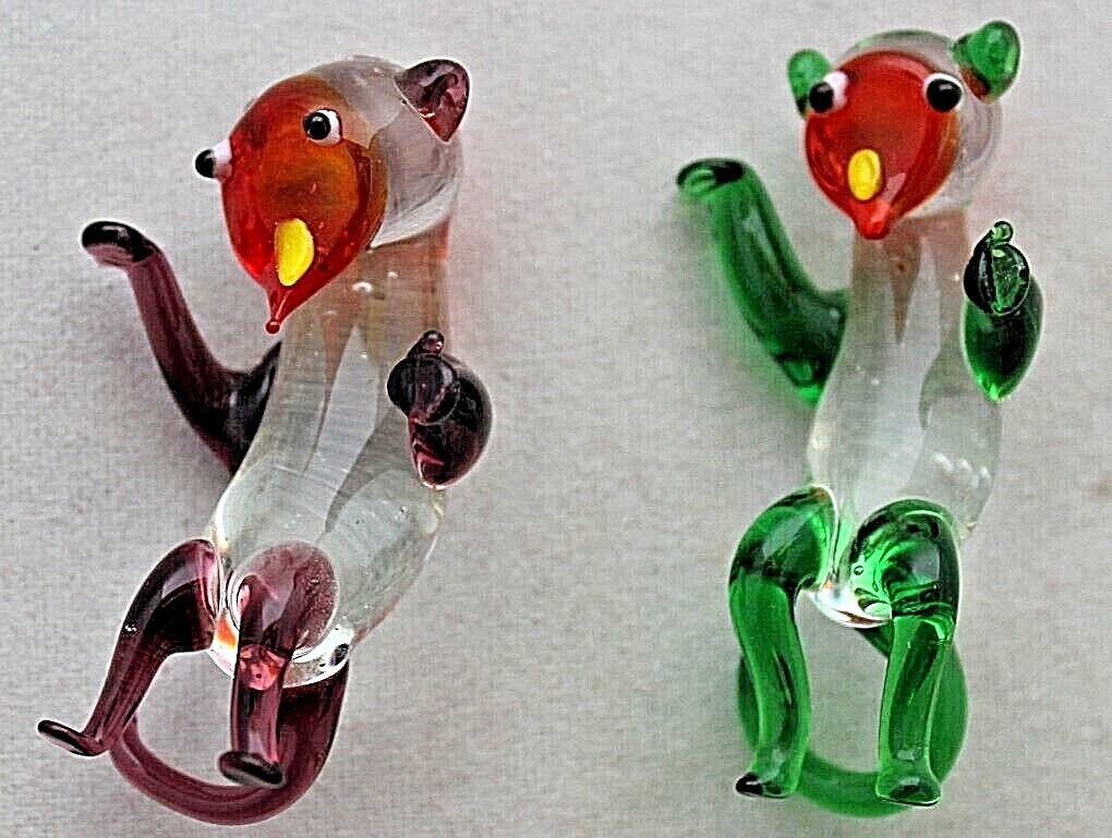 2 x Vintage, ( 1970's) Hand Made,  Art Glass Miniature Monkeys Unbranded - фотография #2