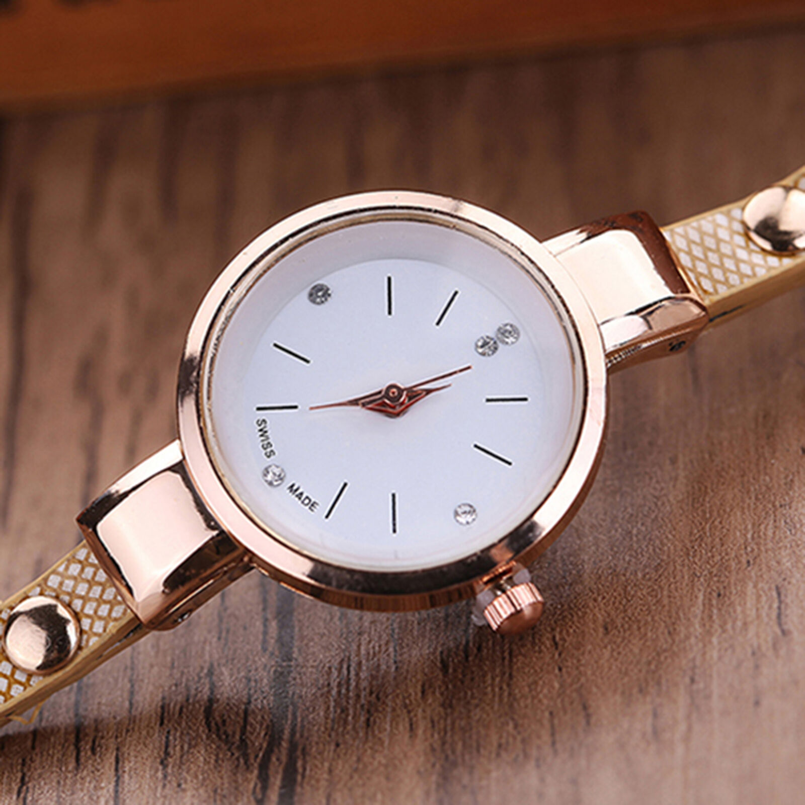 Wrist Watch Unique Rhinestone Inlaid Analog Quartz Watch Alloy Unbranded - фотография #3