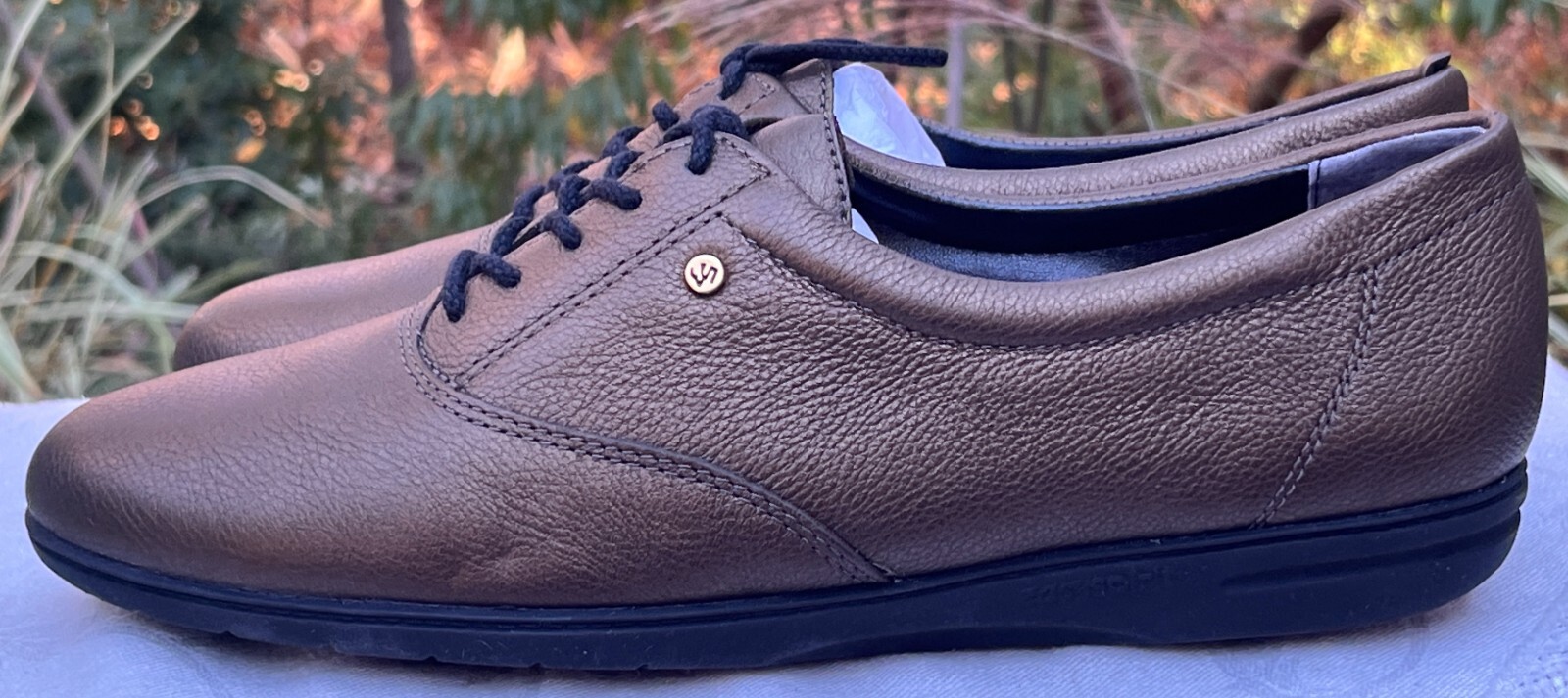 Easy Spirit NEW Motion Walking Shoe Old Gold Brown Leather 9 N Sneaker in Box Easy Spirit Easy Spirit Motion - фотография #3