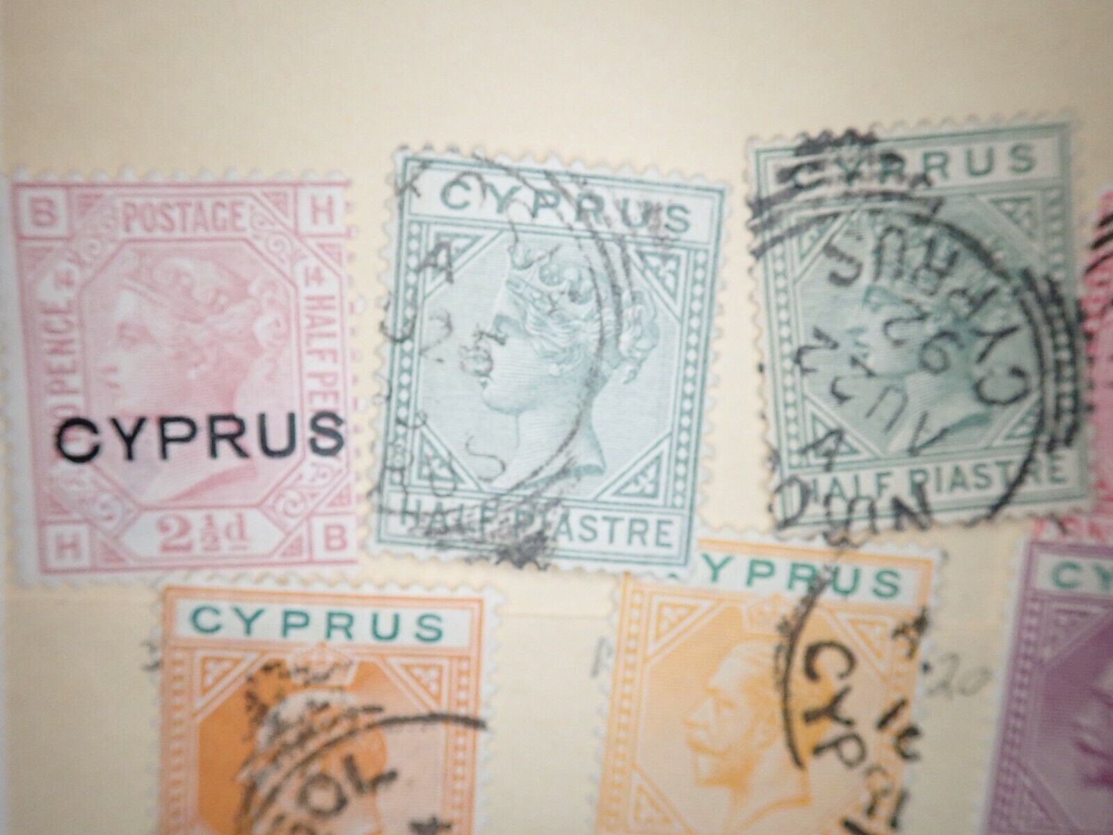 Cyprus Stamps 2Pgs About 109 Used & Unused w/1880 SG3 2 1/2d Rosy Mauve VFH  Без бренда - фотография #4