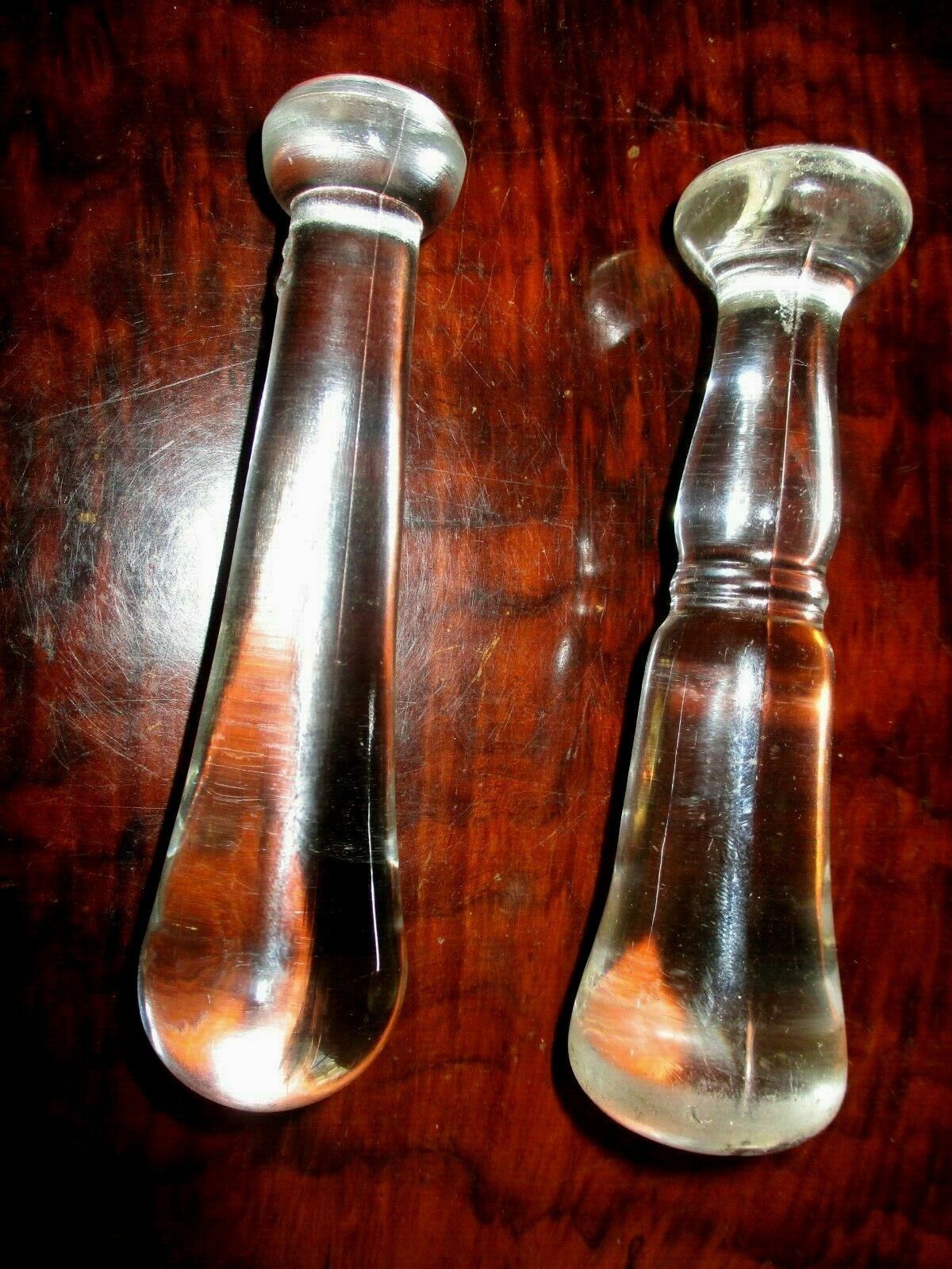 2 solid Glass Pharmacy Pestles/markd- #2 4" t x 1 1/2" w & 4 1/4" x 1 1/2" wide Без бренда