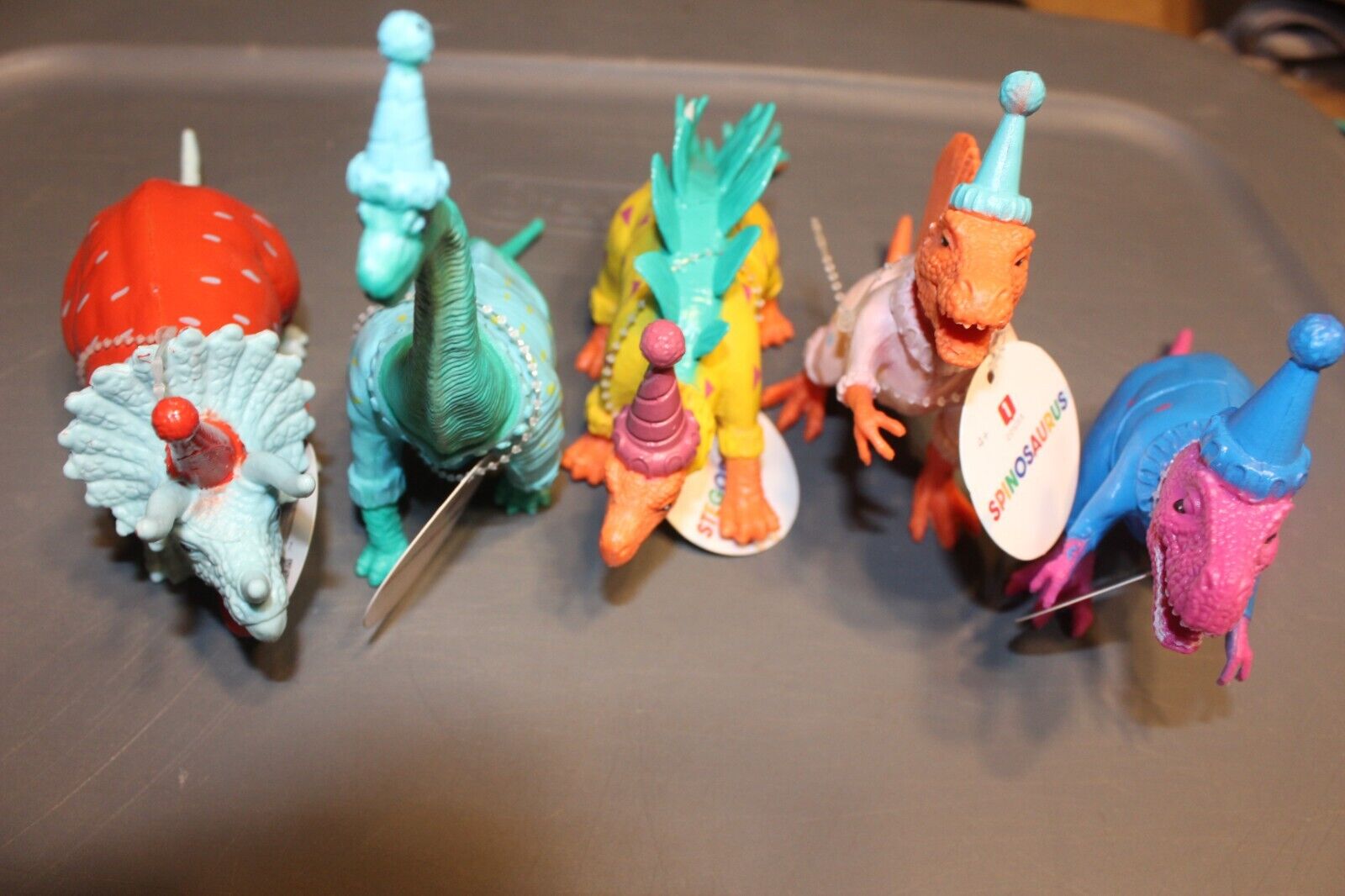 Target Bullseye Playground Lot of 5 Party Hat Dinosaurs Pink Yellow Red Blue (D1 TARGET