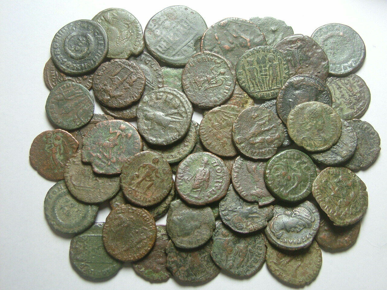Lot 5 Ancient Roman coin Constantine Valentinian Licinius Consantius Claudius Без бренда - фотография #8