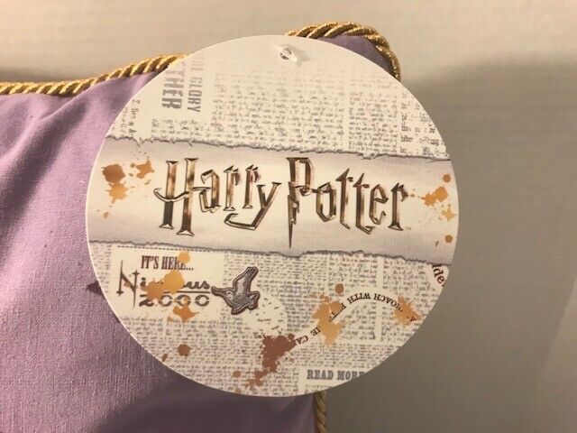 *Brand New* Two Harry Potter Decorative Throw Pillow Purple with Purple Felt  Unbranded - фотография #2
