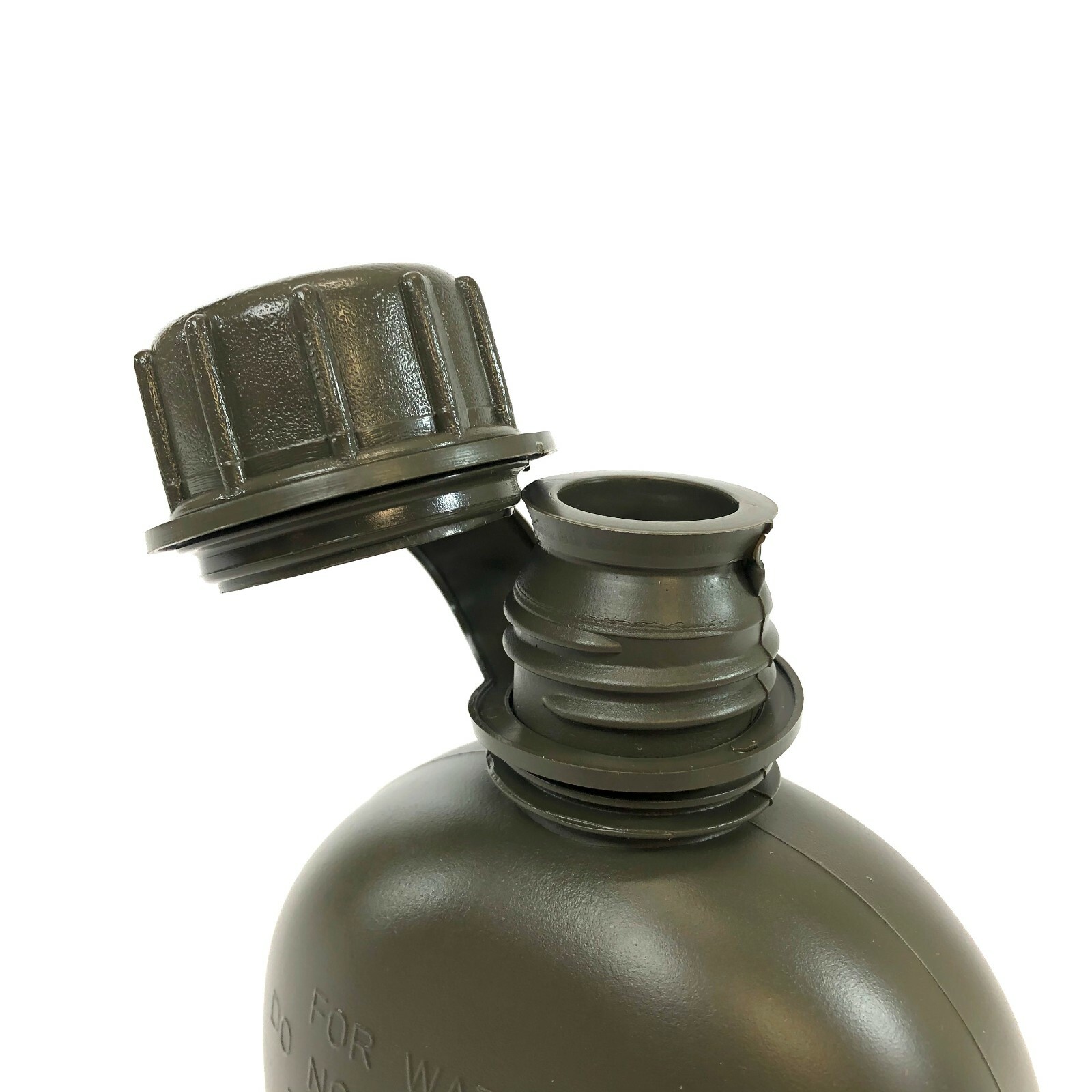 2 Pack USGI 1 Quart Canteen, US Military Heavy Duty Plastic Bottle, Olive Drab USGI 1 Quart Canteen - фотография #3